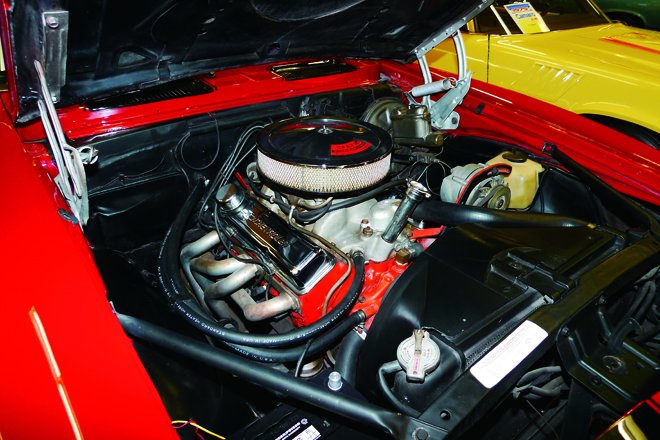 1968y CHEVROLET CAMARO Z28 engine