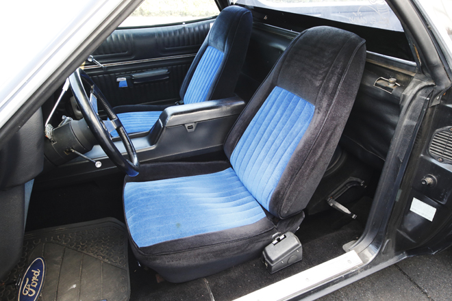 FORD RANCHERO　シート内装