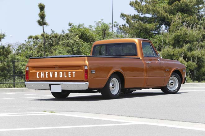1969y Chevrolet C-10　バックスタイル