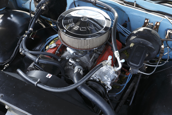 TDO MOTORING 1969y Chevrolet C-10　350立方インチのエンジン
