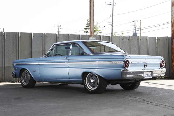 1965y FORD FALCON　バックスタイル