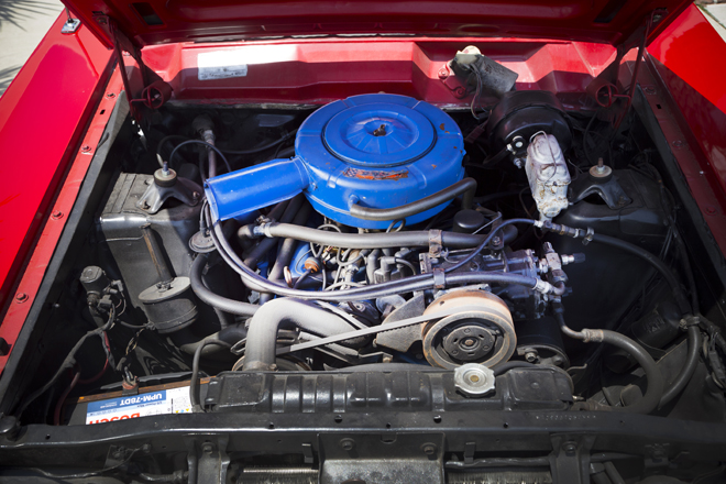 1966y FORD RANCHERO　289（4.7ℓ）V8エンジンを搭載