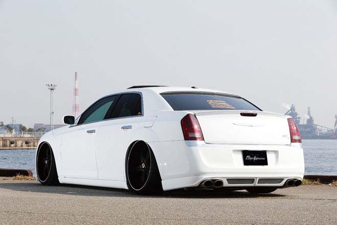 CHRYSLER 300C CUSTOMIZE
