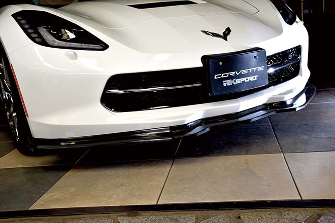 CHEVROLET コンバーチブルはカーボンタイプのフロントスポイラー