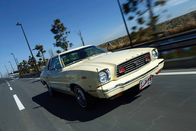 1976 FORD MUSTANG GHIA、1976 フォードマスタング GHIA