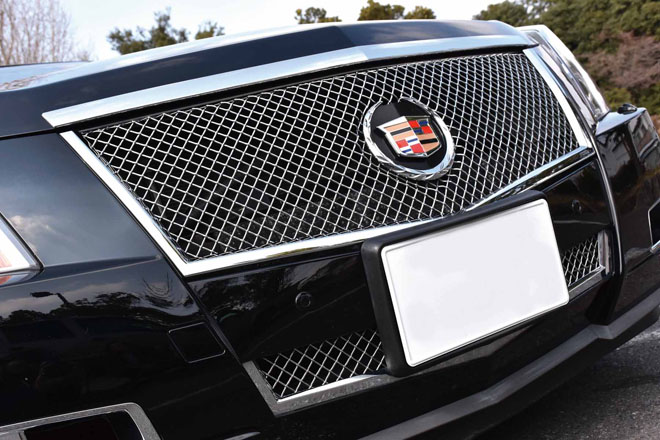 CADILLAC CTS、キャデラックCTS　フロントグリル
