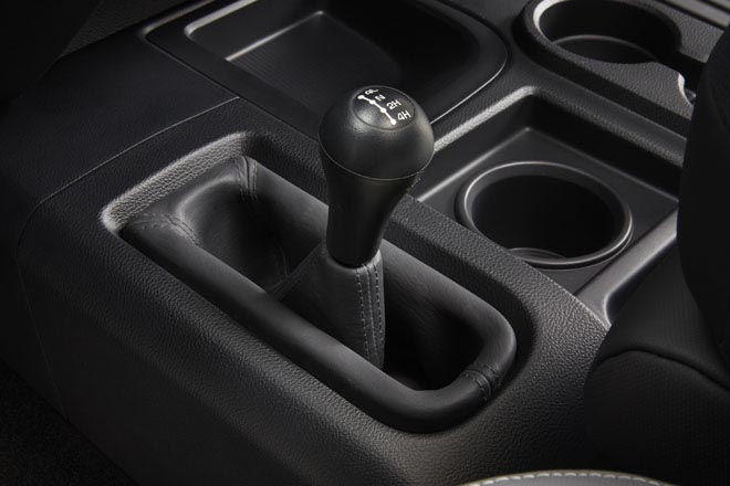 2017 RAM POWER WAGON　ATのシフター
