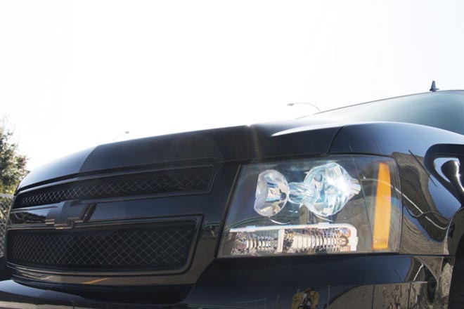 2007y CHEVROLET SUBURBAN　フロントで注目はHIDとフォグライトのLED化