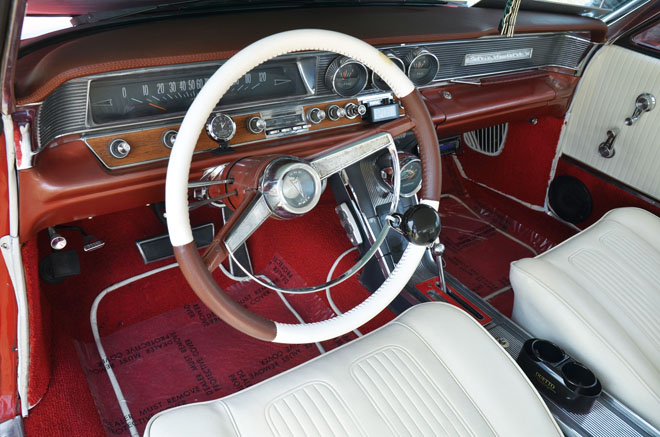 1964y PONTIAC GRANDPRIX　ステアリング