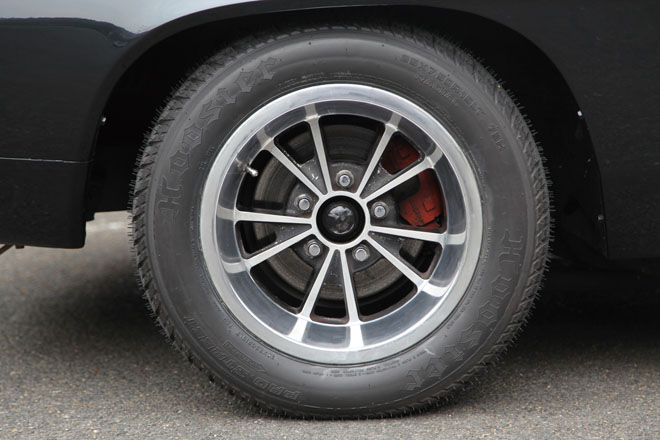 1969y CHEVROLET CAMARO　ホイール　フォーサイトヴェンチャーズ社