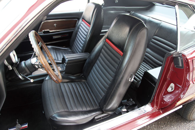 1969y FORD MUSTANG MACH Ⅰ　インテリア