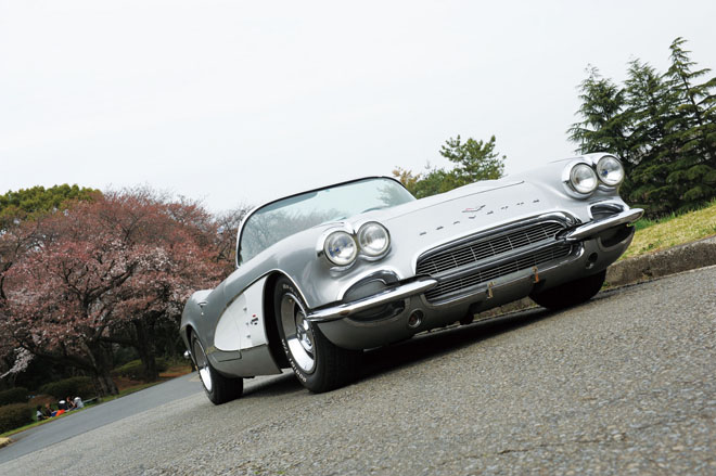 1961y CHEVROLET CORVETTE、C1