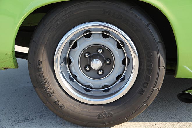 1970y PLYMOUTH AAR 'CUDA、1970y プリマス AARクーダ　ホイール