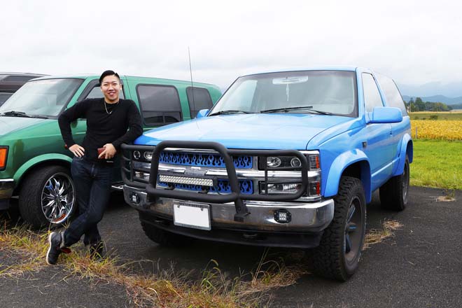 2017アメマガミーティング 北海道 青い車
