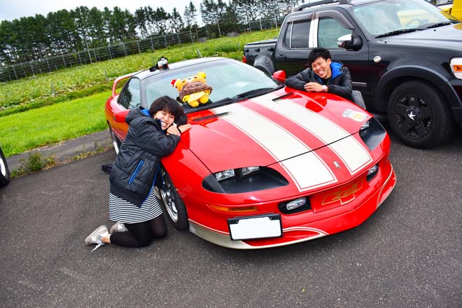 2017アメマガミーティング 北海道 赤い車