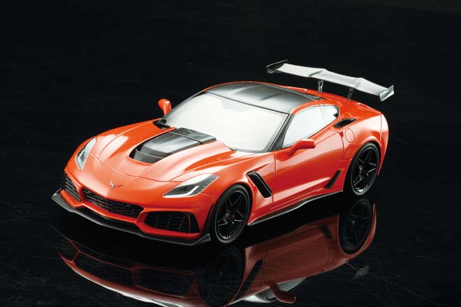 1/18 2018 Corvette ZR-1、ミニカー