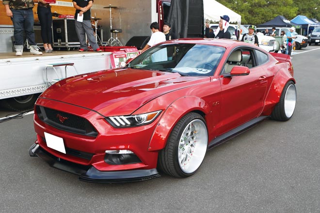 2016 FORD MUSTANG、2016 フォードマスタング