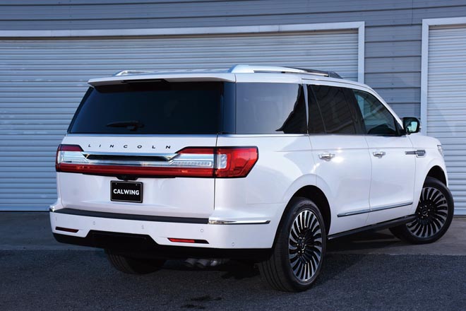 LINCOLN NAVIGATOR、リンカーンナビゲーター