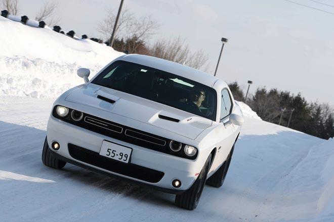 DODGE CHALLENGER GT AWD、ダッジチャレンジャー GT AWD