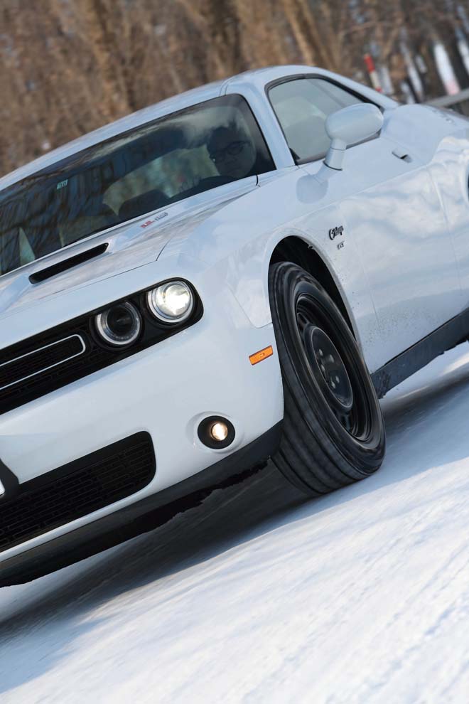 DODGE CHALLENGER GT AWD、ダッジチャレンジャー GT AWD