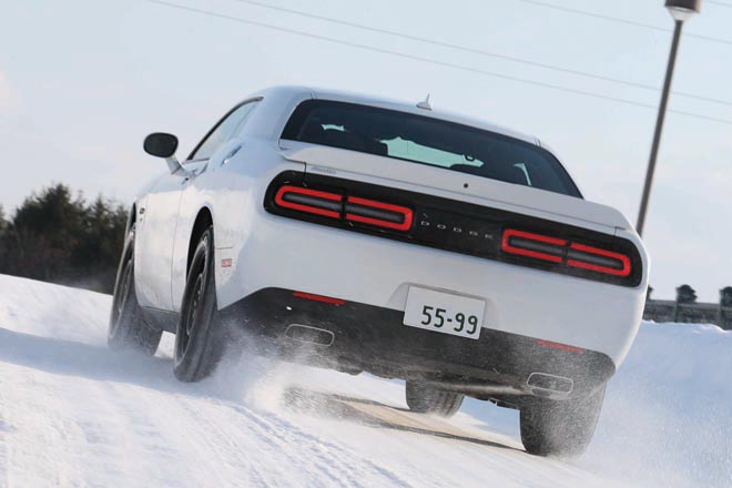 DODGE CHALLENGER GT AWD、ダッジチャレンジャー GT AWD