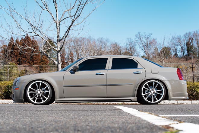 2010y Chrysler 300、2010y クライスラー300