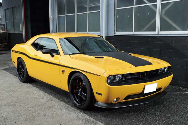 2013 DODGE CHALLENGER SRT8、2013 ダッジチャレンジャー SRT8