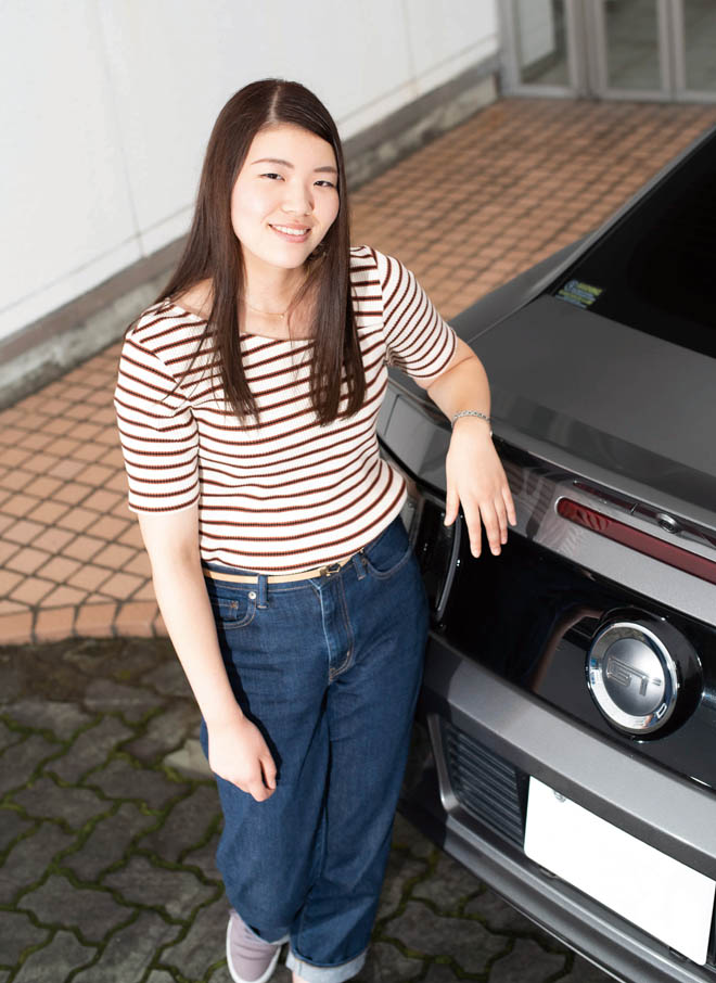 アメマガガール、FORD MUSTANG GT