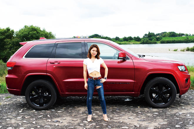 アメマガガール、2015 JEEP GRAND CHEROKEE Altitude