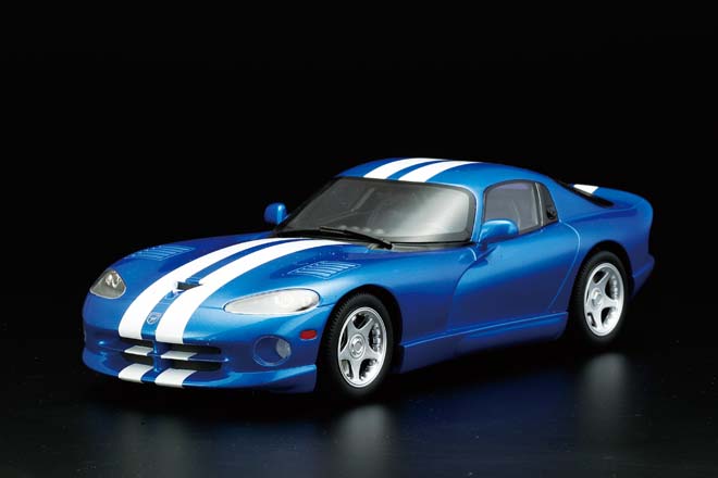 1/18 1996 DODGE VIPER GTS