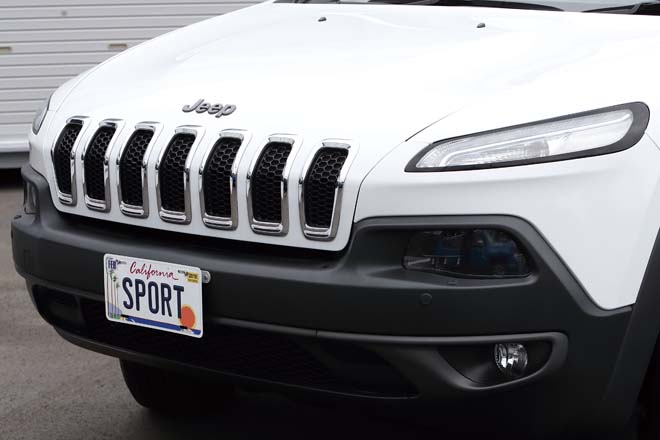 2015 ジープ チェロキー トラックホーク、2015 Jeep CHEROKEE TRACKHAWK