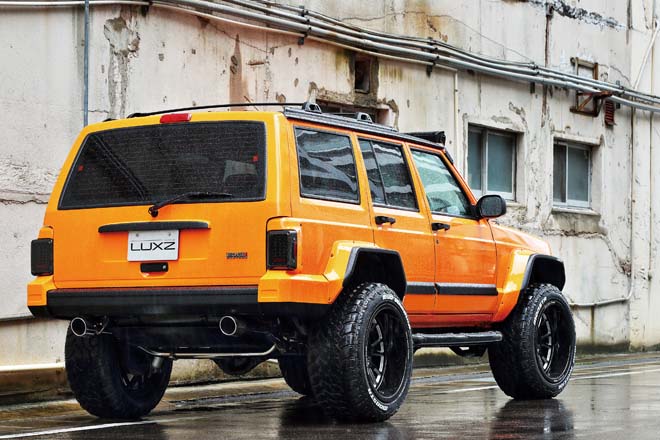 JEEP XJ CHEROKEE LAX STYLE、ジープ チェロキー