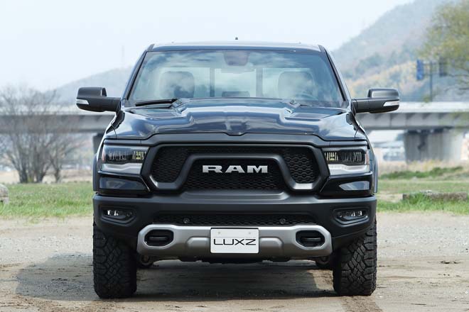 2019 RAM REBEL CREWCAB 4WD、2019 ラム レベル クルーキャブ 4WD