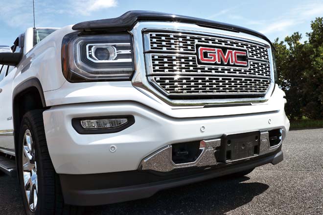 2017 GMC SIERRA DENALI、2017 GMC シエラ デナリ