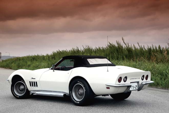 1969 Chevrolet Corvette、1969 シボレー コルベット スティングレイ