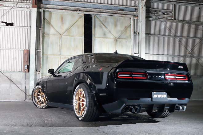 EDGE CUSTOMS R LINE DODGE CHALLENGER