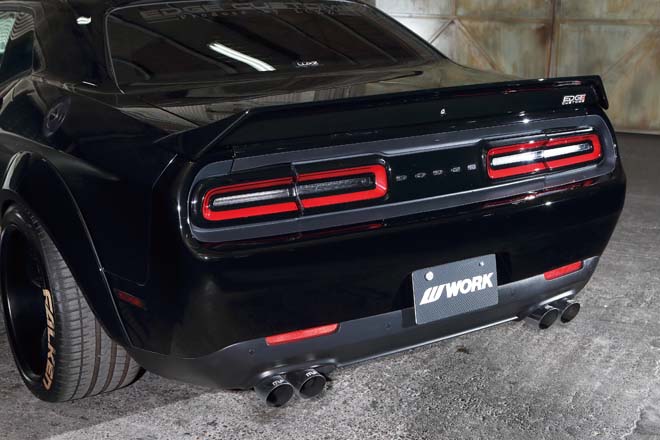 EDGE CUSTOMS M LINE DODGE CHALLENGER