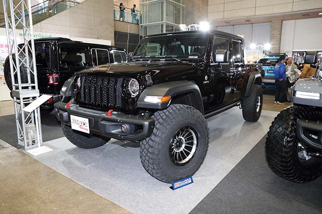 RINEIは、いち早く導入した2020年型のJEEP GLADIATOR SPORTS