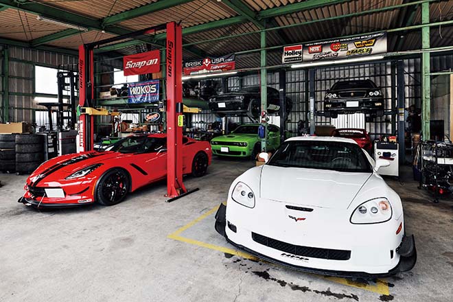 2017y CHEVROLET C7 CORVETTE STINGRAY、2011y CHEVROLET C6 CORVETTE Z06