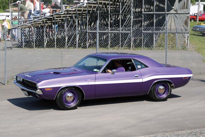 DODGE CHALLENGER