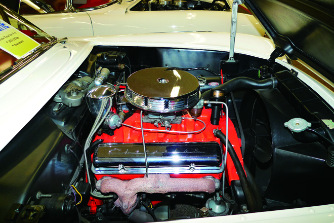1955y CHEVROLET CORVETTE V8 engine