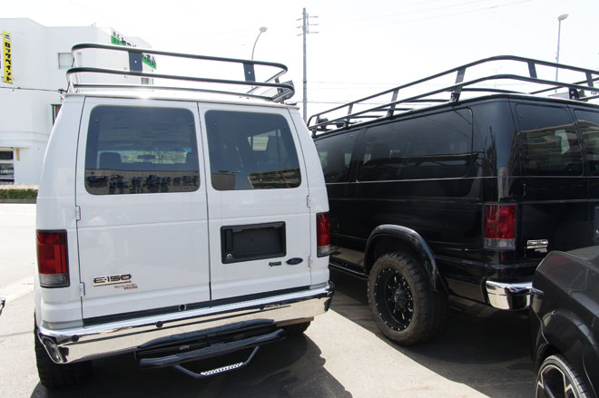 11y FORD E-150 XLT OUTDOOR pkg