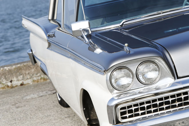 1959y Ford FAIRLANE 500　フェンダーミラー