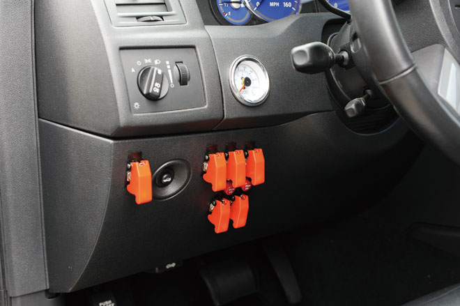 2008y CHRYSLER 300C　計器