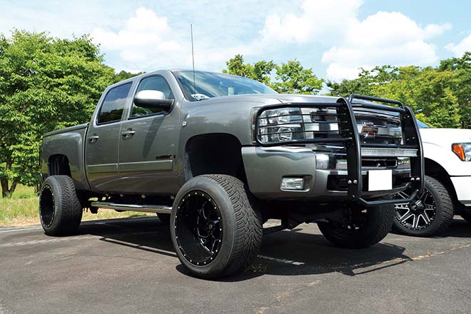 CHEVROLET SILVERADO