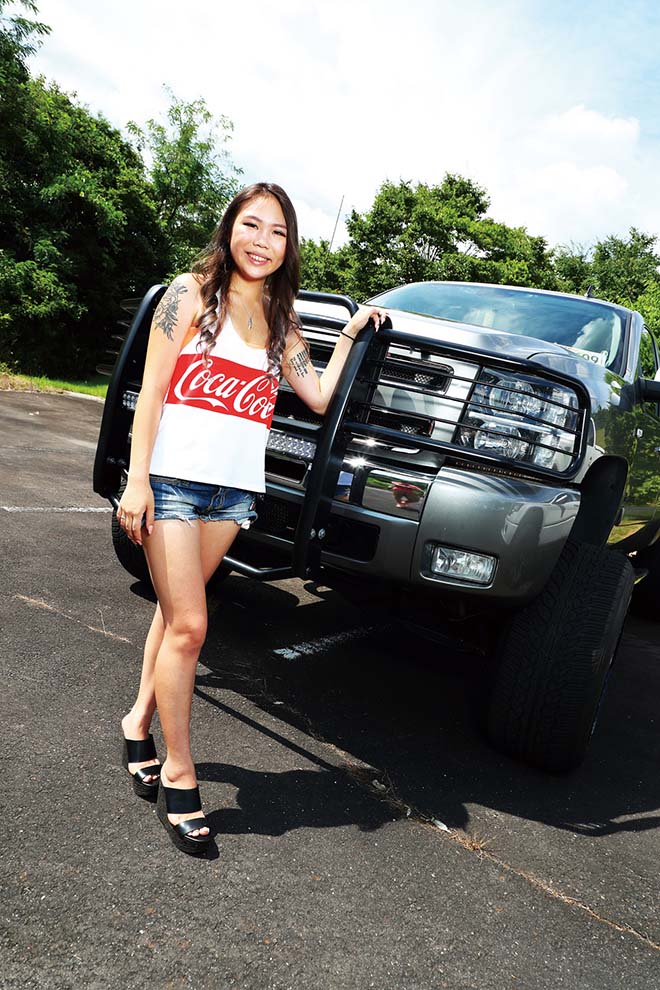 CHEVROLET SILVERADO　オーナー　アメマガガールズ