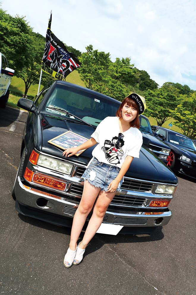 CHEVROLET C1500　オーナー　アメマガガールズ