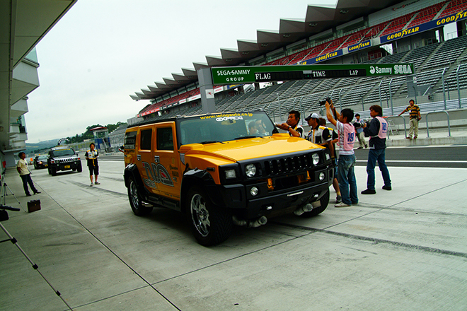 HUMMER H2　フロントフェイス