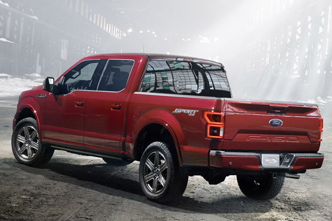 2018 FORD F-150 LARIAT Sport Appearance Package