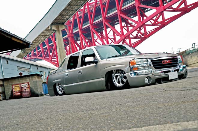 アバランチなのにシエラ 究極のスラムドで魅せる シボレーアバランチ